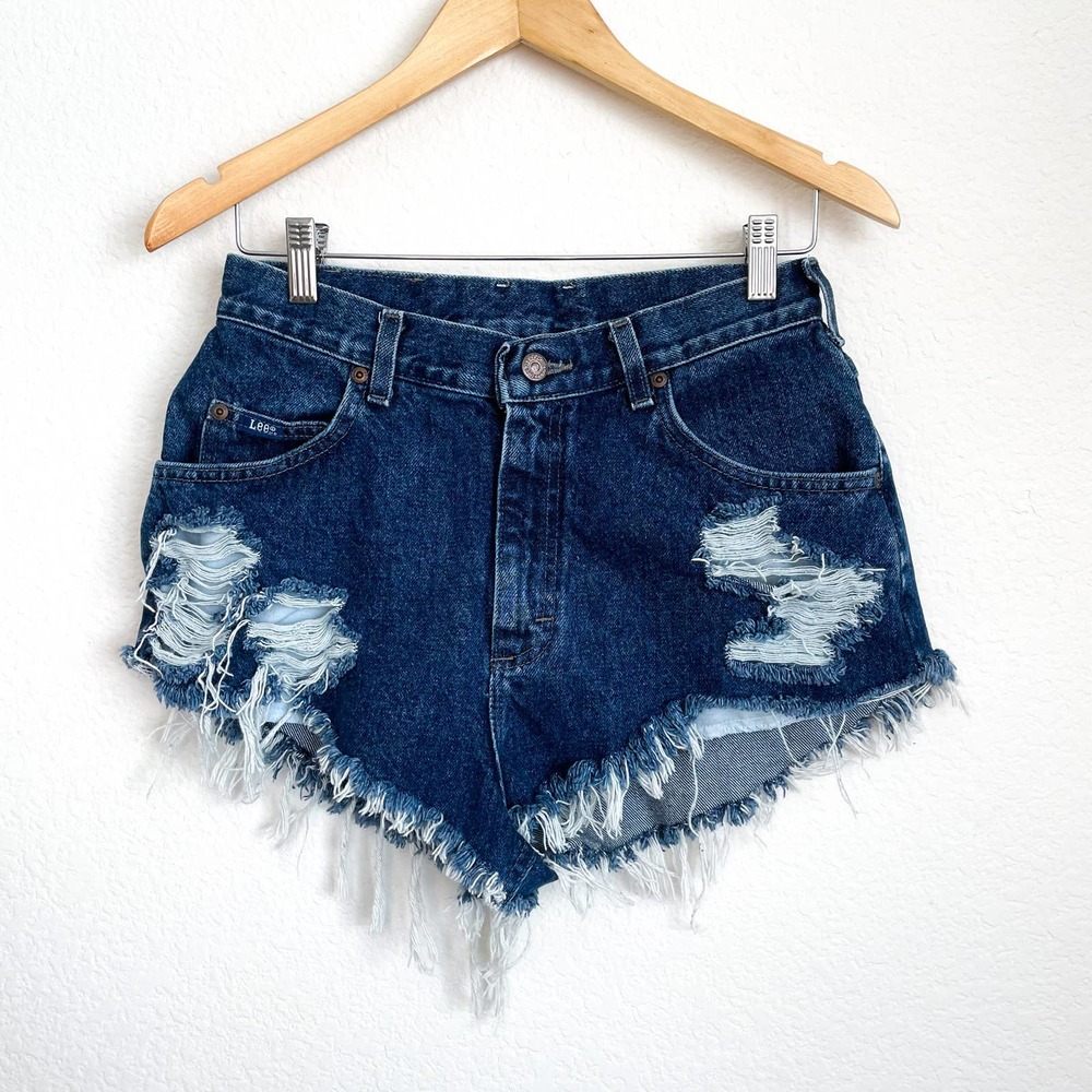 VINTAGE LEE High Waisted Denim Shorts‎